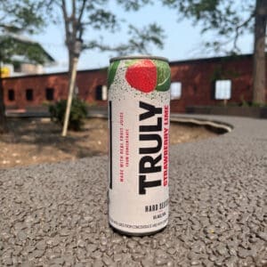 Truly - strawberry lime