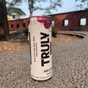 Truly - cherry